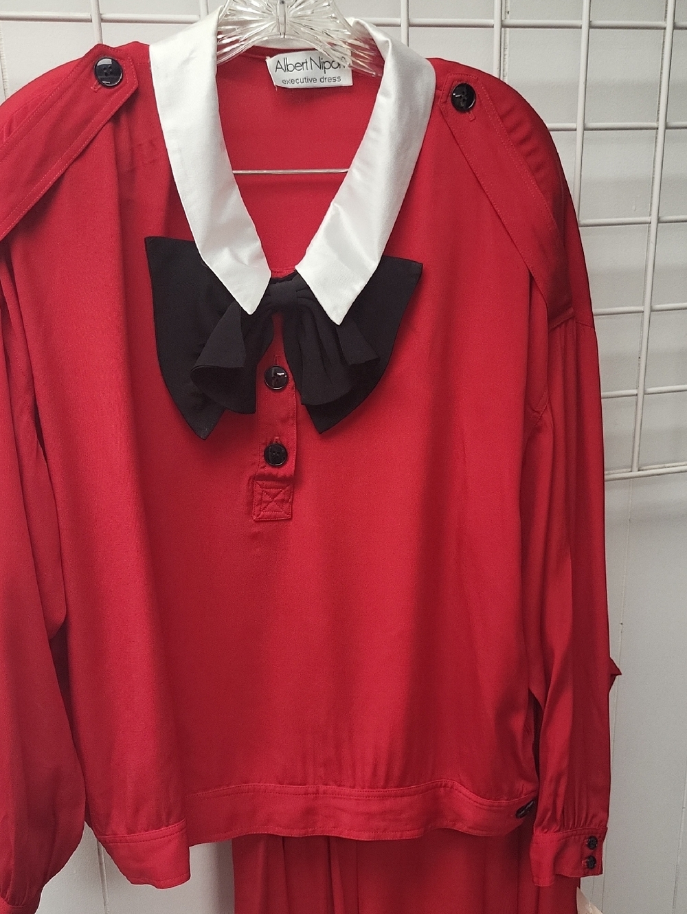 VTG. NWT 1970's Albert Nipon Red EXECUTIVE Top with MATCHING SKIRT, SIZE 16 - Picture 10 of 10